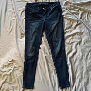 SZ 6 American Eagle Skinny Jegging